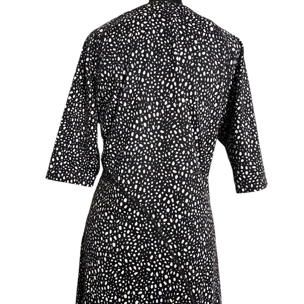Title Nine NWT Cafe Sleeve Spiral Seam Dress Dot Black White Athleisure Dress M - Picture 7 of 14